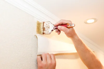 Pose de papier peint à Caylus — revêtements muraux et toiles de verre